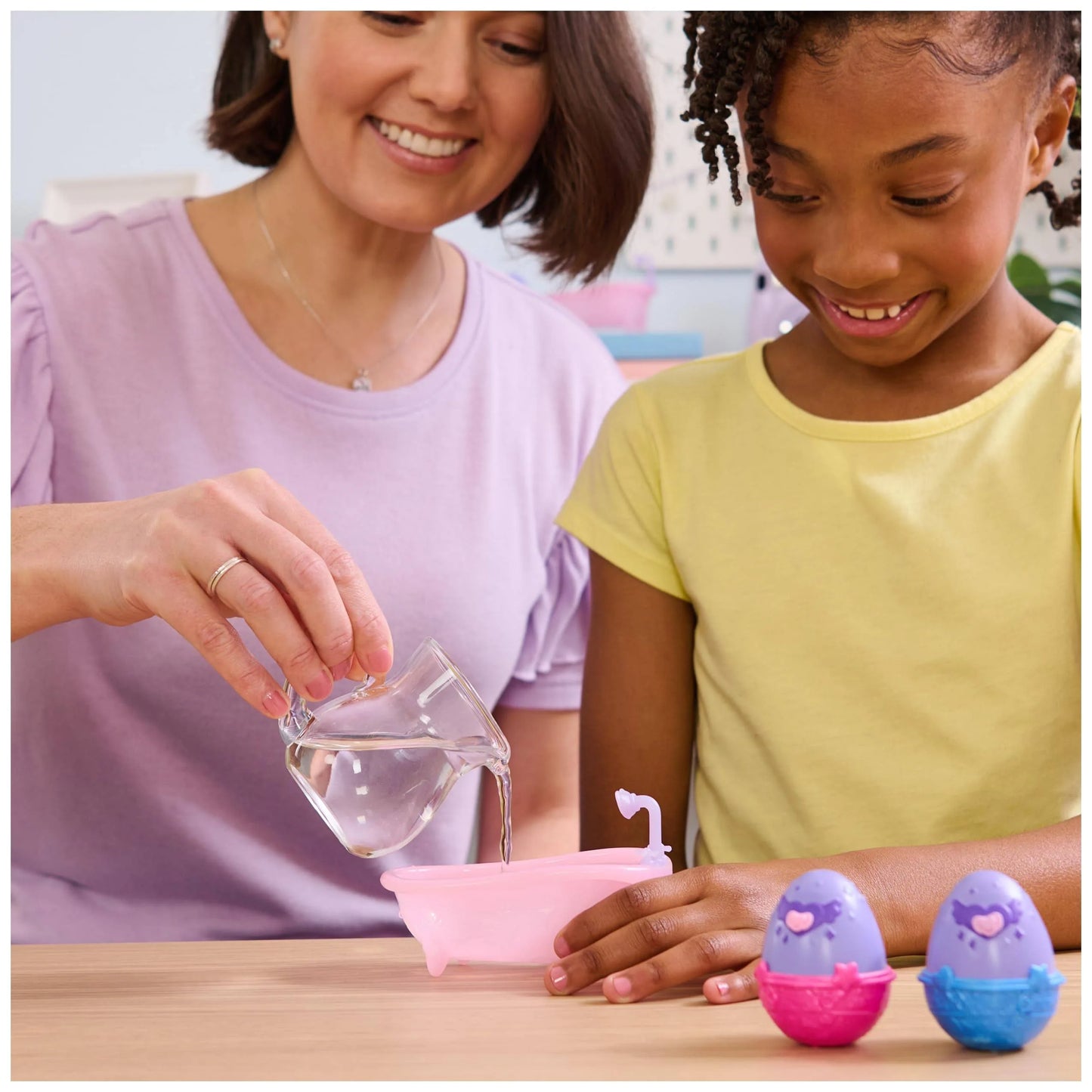 Hatchimals Make A Splash Playset