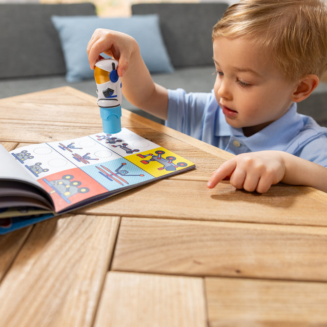 Sticker WOW! Activity Pad & Sticker Stamper - Astronaut