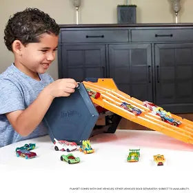 Hot Wheels Roll Out Race Way