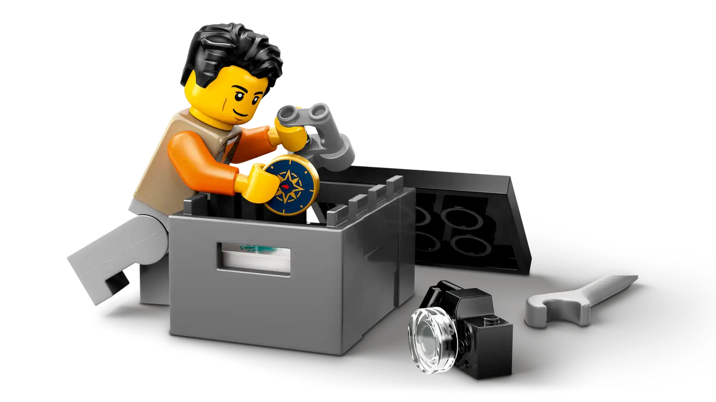 LEGO City 60447 Off-Road Mountain Truck