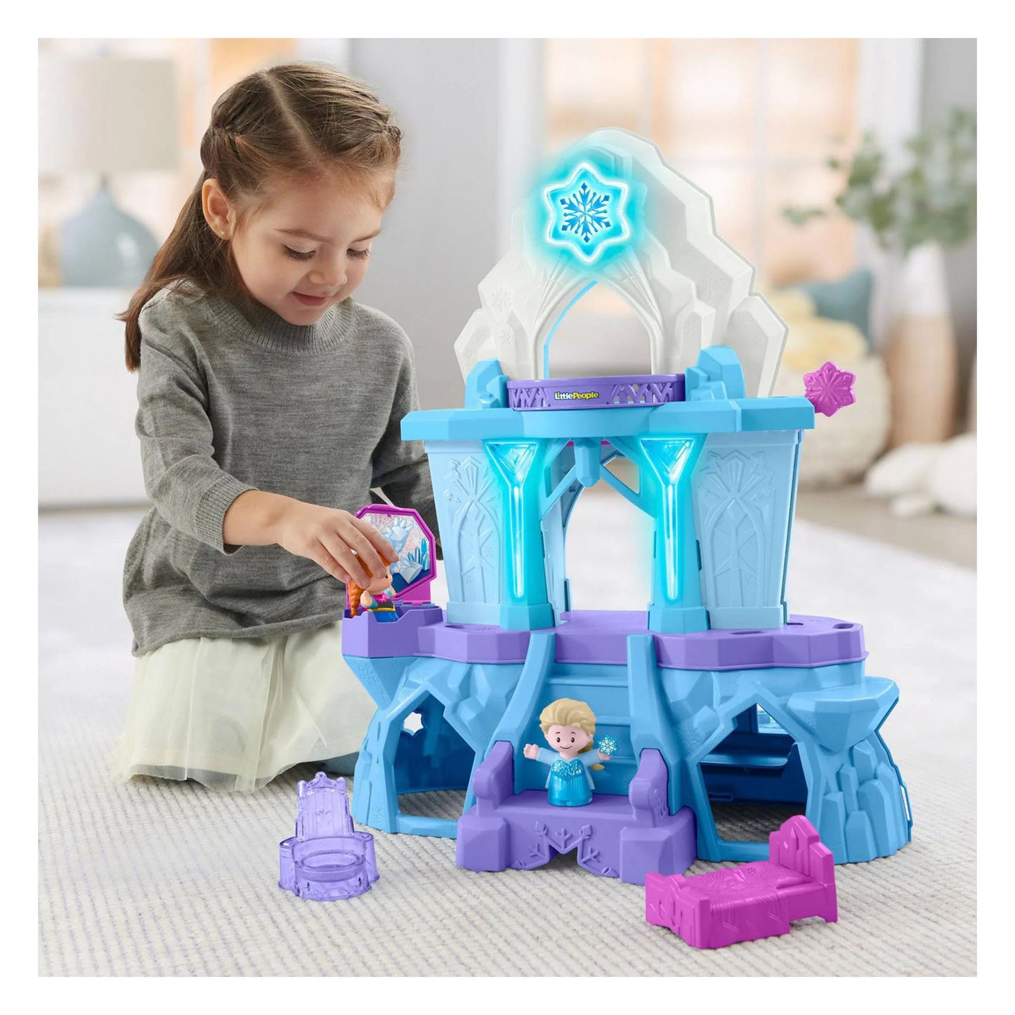 Little People Elsa’s Enchanted Lights Palace