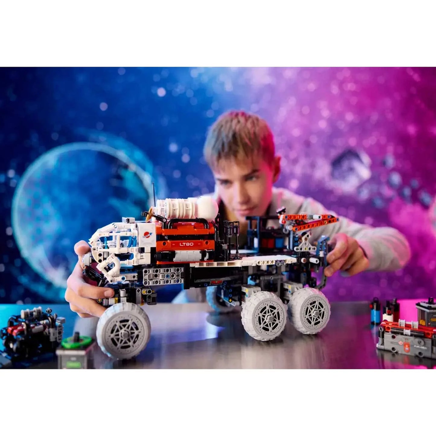 Lego 42180 Technic Mars Crew Exploration Rover